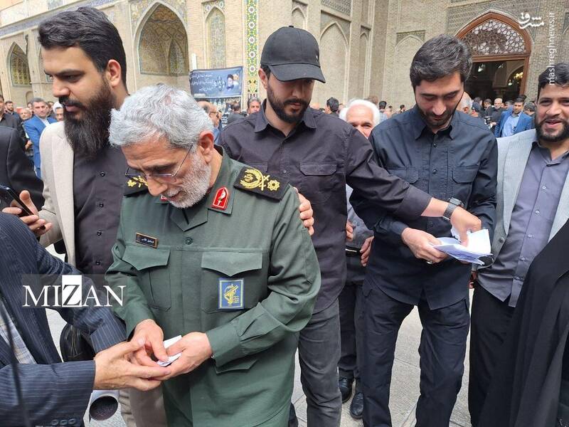 مراسم بزرگداشت رئیسجمهور شهید و همراهان به میزبانی قوای سهگانه؛ حضور مسئولان قضایی، وزرا و نمایندگان مجلس