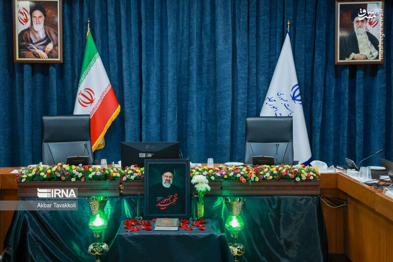 عکس/ تکریم و معارفه معاون پارلمانی رئیس جمهور