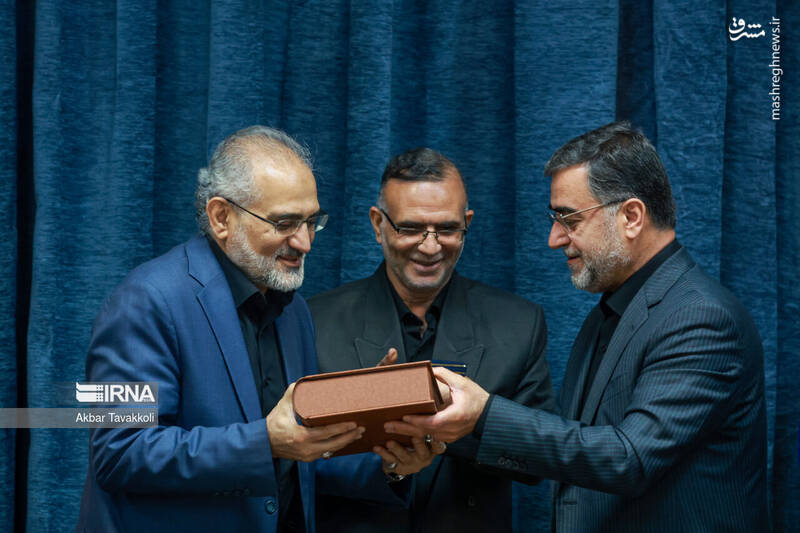 عکس/ تکریم و معارفه معاون پارلمانی رئیس جمهور