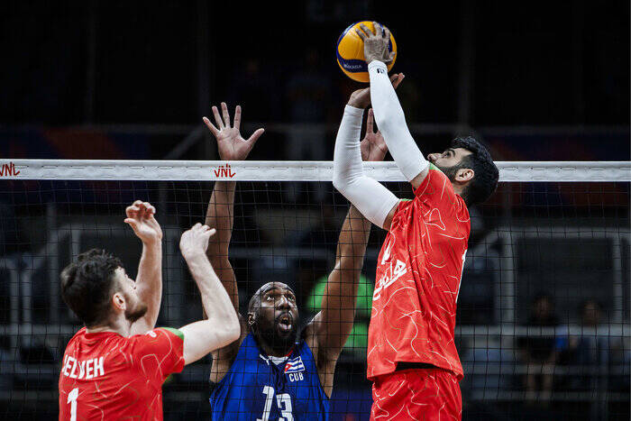 کارخانه: پائز باید زودتر به ایران میآمد/ بضاعت والیبال ایران، همین است