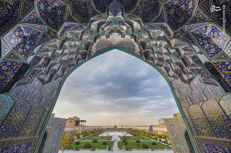 چهار نمای زیبا از میدان نقش جهان اصفهان 4