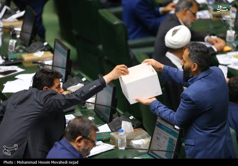 عکس / انتخاب هیئت رئیسه مجلس دوازدهم 21