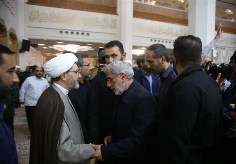 عکس/مراسم ترحیم والده سیدحسن نصرالله در حرم حضرت معصومه (س)