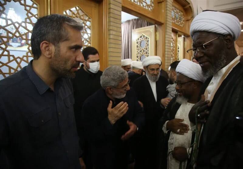 عکس/مراسم ترحیم والده سیدحسن نصرالله در حرم حضرت معصومه (س)