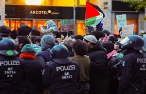حمله وحشیانه پلیس آلمان به حامیان فلسطین