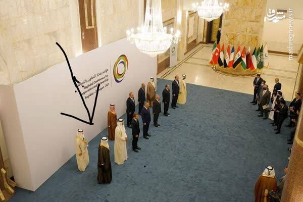 عکسی از امیرعبداللهیان که شاید برای دولتمردان دیگر عجیب باشد