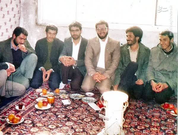 عکسی از امیرعبداللهیان که شاید برای دولتمردان دیگر عجیب باشد