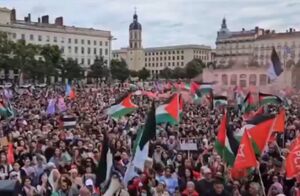 فیلم/ تجمع دیدنی امروز هزاران شهروند آزاده فرانسوی درحمایت از فلسطین