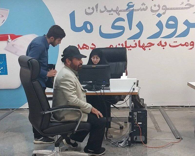 چه کسانی داوطلب کاندیداتوری انتخابات ریاست جمهوری شدهاند؟/ یک ارتشی نامزد انتخابات ۱۴۰۳ شد/ بازار داغ ثبتنام در روز چهارم/ ثبت نام ۲۰ کاندید تا پایان امروز +عکسوفیلم