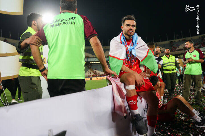 گولسیانی در راه تاریخسازی و اورونوف در تور دلارهای نفتی 4