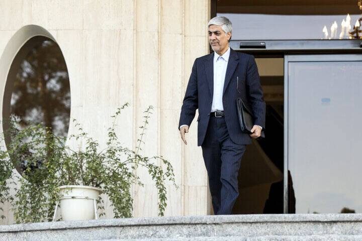 ضربالاجل وزیر ورزش برای ورود VAR در روز پیروزی تیم ملی فوتبال