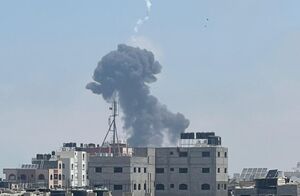 بمباران اردوگاه النصیرات غزه توسط جنگنده‌های اسرائیلی