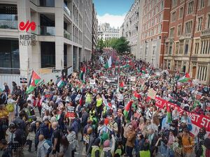 تظاهرات مردمی گسترده در لندن در محکومیت جنایت هولناک النصیرات