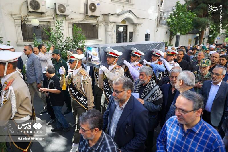 عکس/ تشییع همسر شهید صیاد شیرازی