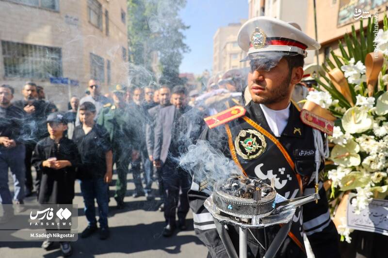 عکس/ تشییع همسر شهید صیاد شیرازی