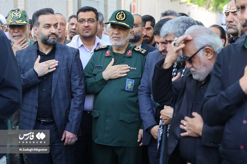 مراسم تشییع همسر شهید صیاد شیرازی برگزار شد+ عکس و فیلم