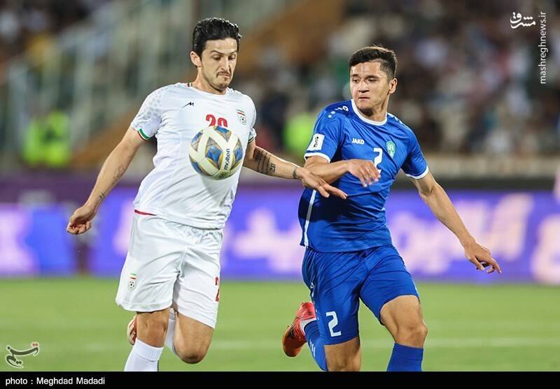 عکس / دیدار تیم های فوتبال ایران و ازبکستان 14