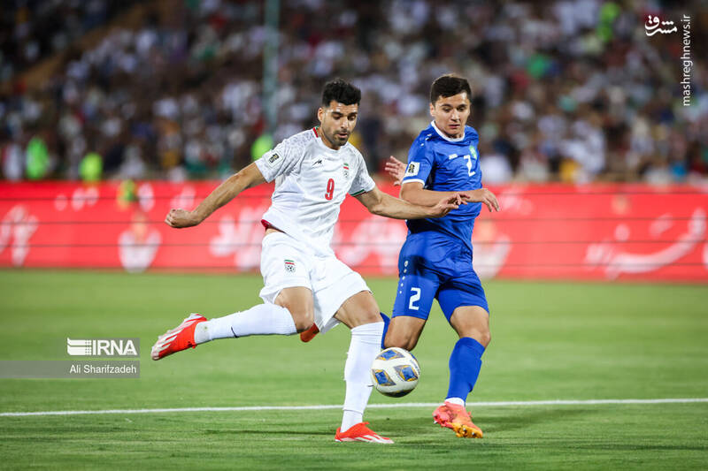 عکس / دیدار تیم های فوتبال ایران و ازبکستان 29
