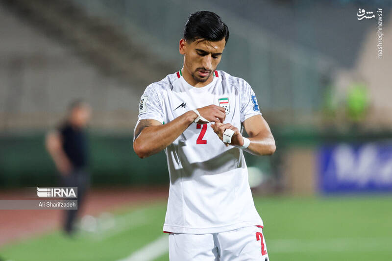 عکس / دیدار تیم های فوتبال ایران و ازبکستان 34