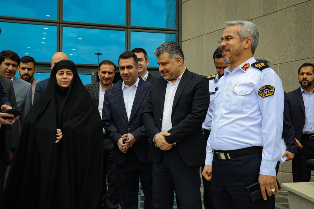 تحویل اولین سری از تاکسیهای برقی کرمان موتور