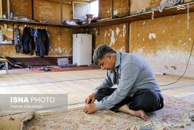 عکس/ رفوگری فرش در اصفهان