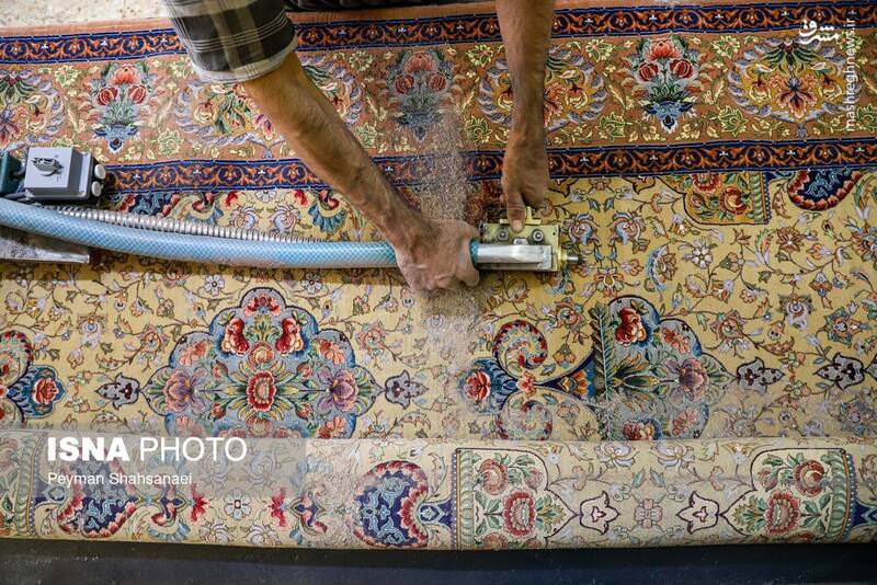 عکس/ رفوگری فرش در اصفهان