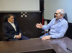 روایتی از دیدارهای پزشکیان با ظریف و آخوندی