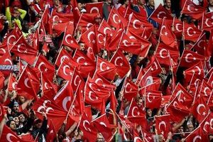 فیلم / حضور متفاوت هواداران ترکیه در خیابان‌های دورتموند