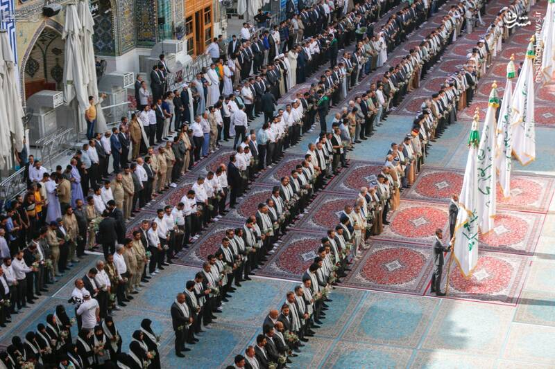 عکس / آیین اهتزاز پرچم غدیر در حرم مطهر علوی 2
