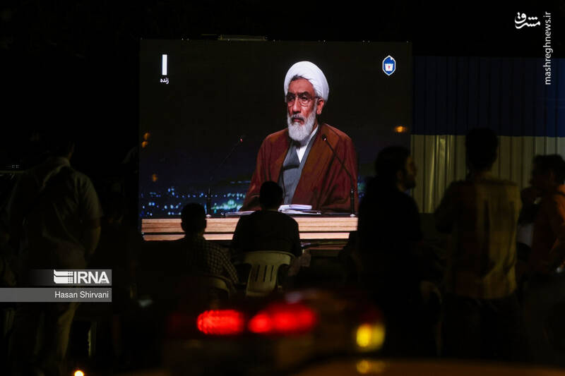 تماشای سومین مناظره چهاردهمین انتخابات ریاست جمهوری -تهران