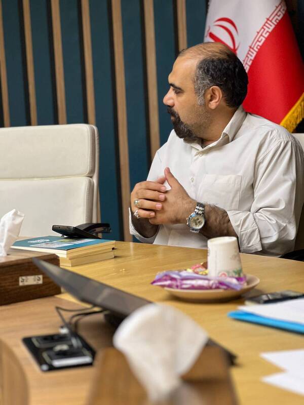 چرا زبان و ادبیات فارسی هیچ منزلتی ندارد؟! 3