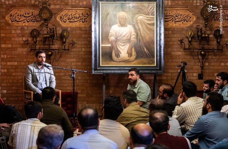 عکس / رونمایی از اثر جدید روحالامین در قم 2