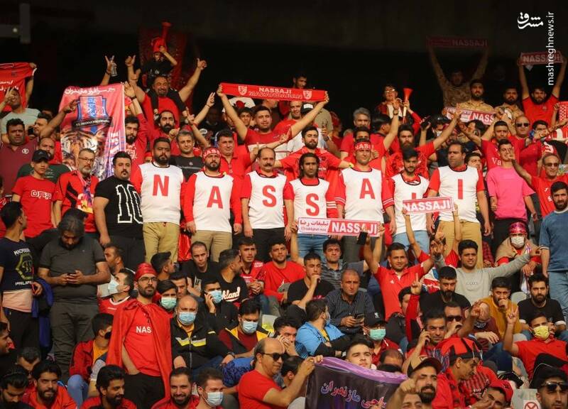 لطفا هواداران را گروگان نگیرید!