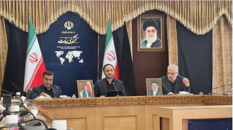ظرفیت تولید سالانه محصولات پتروشیمی ایران به 100 میلیون تن میرسد