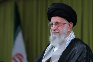 پیام رهبر انقلاب به پنجاهوهشتمین نشست اتحادیه انجمنهای اسلامی دانشجویان در اروپا