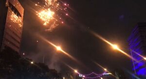فیلم/  نورافشانی «مهمونی غدیر» در تقاطع خیابان انقلاب و رودکی