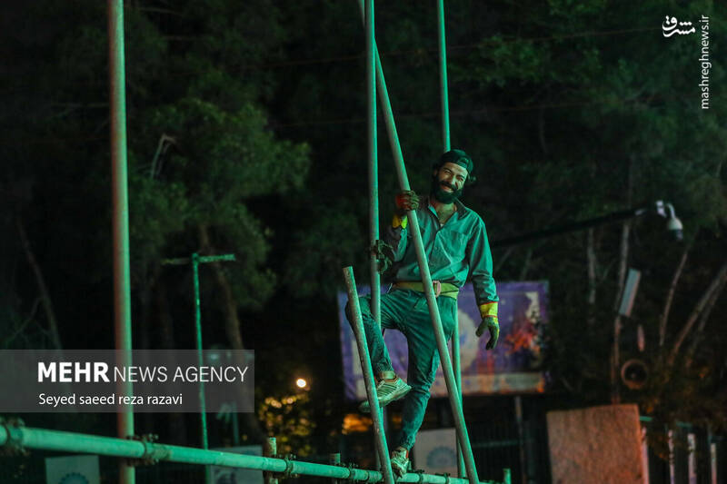 عکس/ آماده سازی غرفههای مهمونی کیلومتری غدیر