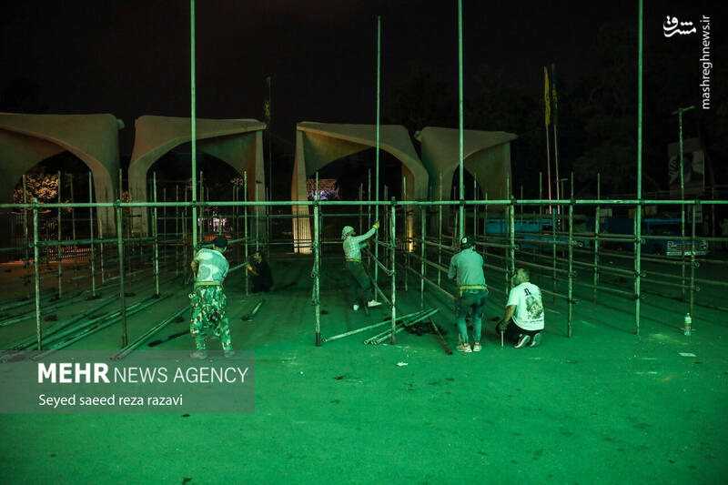 عکس/ آماده سازی غرفههای مهمونی کیلومتری غدیر