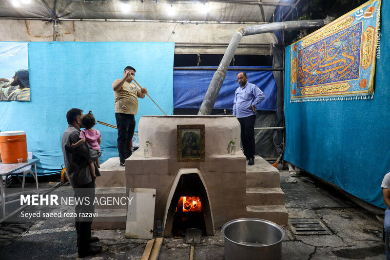 عکس/ آماده سازی غرفههای مهمونی کیلومتری غدیر