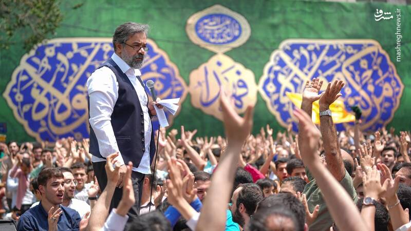 عکس / مراسم جشن ظهر عید غدیر در هیئت رایهالعباس 24