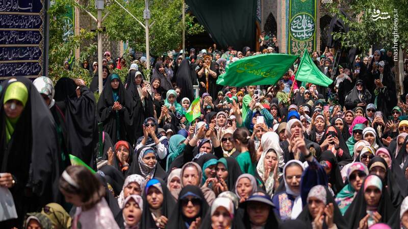 عکس / مراسم جشن ظهر عید غدیر در هیئت رایهالعباس 3