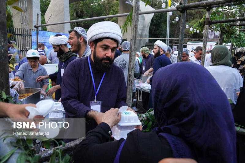 عکس/ مهمانی بزرگ غدیر در پایتخت (۲)