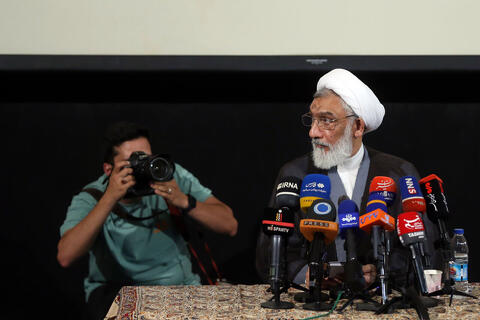 تصاویر یهویی از فعالیتهای ۶ نامزد انتخاباتی