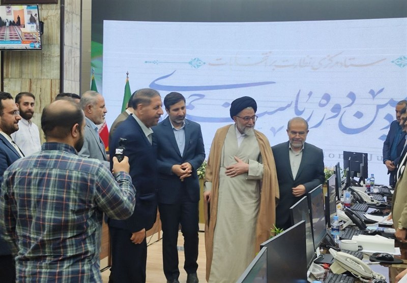 ایرانیها پای کار انقلاب و نظام/ آغاز شمارش آرا پس از ۱۶ ساعت رای گیری +عکس و فیلم