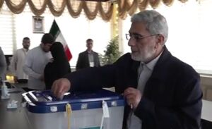 فیلم/ سردار قاآنی رای خود را به صندوق انداخت