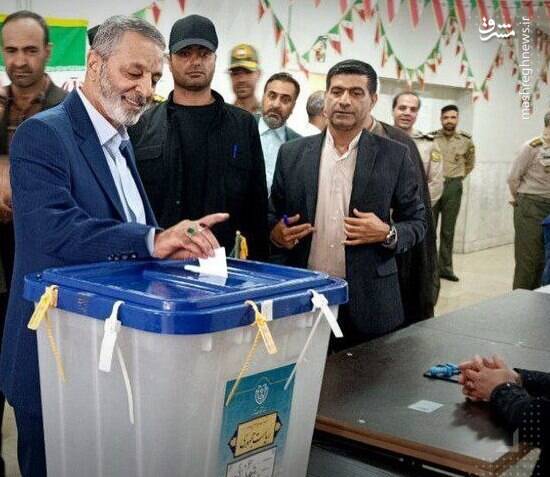 ایرانیها پای کار انقلاب و نظام/ آغاز شمارش آرا پس از ۱۶ ساعت رای گیری +عکس و فیلم