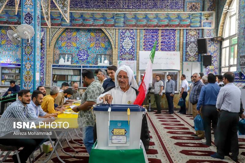 عکس / برگزاری انتخابات ریاست جمهوری در سراسر کشور (1) 42