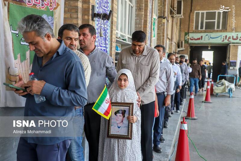 عکس / برگزاری انتخابات ریاست جمهوری در سراسر کشور (1) 41