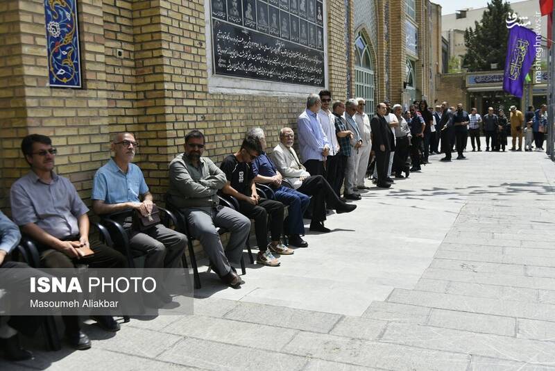عکس / برگزاری انتخابات ریاست جمهوری در سراسر کشور (1) 103
