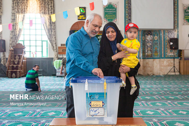 عکس / انتخابات چهاردهمین دوره ریاست جمهوری در نیشابور 10